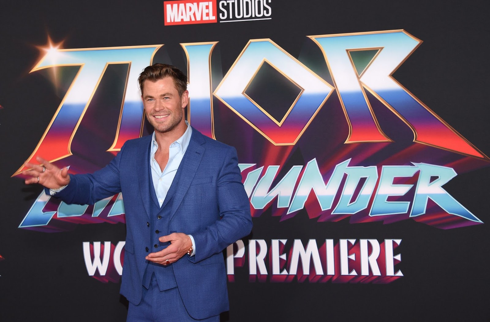 Chris Hemsworth Thor red carpet